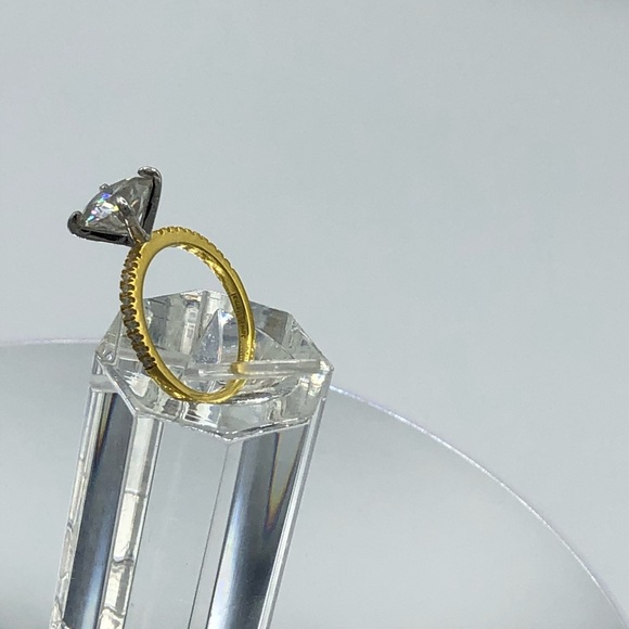 3ct D, VVS1 Brilliant Round Moissanite Pave Ring - Picture 5 of 14